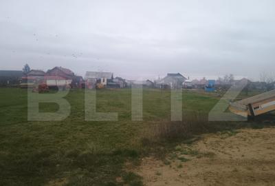 Teren de 1943 mp, în Central - 2