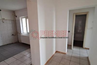 Apartament cu 3 camere decomandat în Giurgiului - 5