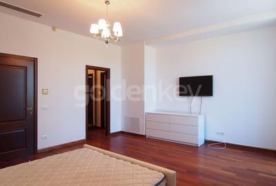 Apartament cu 4 camere si vedere panoramica spre lac - 8