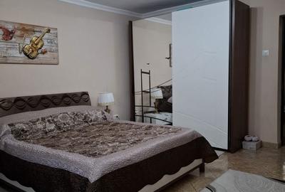 Apartament cu 4 camere decomandat în Central - 7