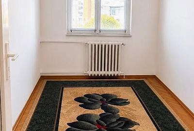 Apartament cu 3 camere semidecomandat în Torontalului - 1