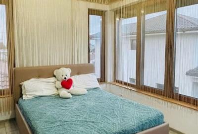 Casă individuală cu 5 camere cu Canalizare în Km 5 - 4