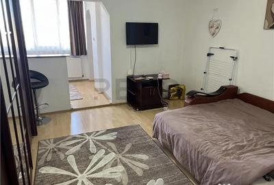 Garsonieră semidecomandată în Decebal - 1