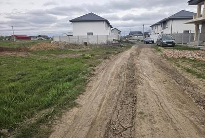 Teren Construcții intravilan de 500 mp, în Clinceni - 1