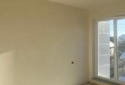 Casă cu 5 camere cu Teren 150 Mp în Rădăuți - 1