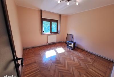 Apartament cu 3 camere în Țiglina 3