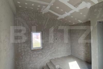 Casă cu 4 camere cu Teren 630 Mp în Nojorid