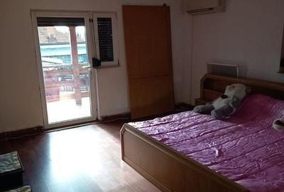 Casă cu 4 camere cu Teren 120 Mp în Central - 2