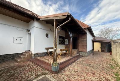 Casă cu 4 camere cu Teren 485 Mp în Titulescu - 9