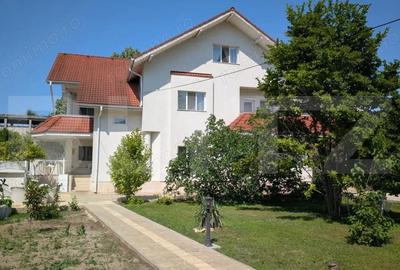 Inchiriere Casa individuala cu destina?ie comerciala 550mp utili teren 3000mp - 17