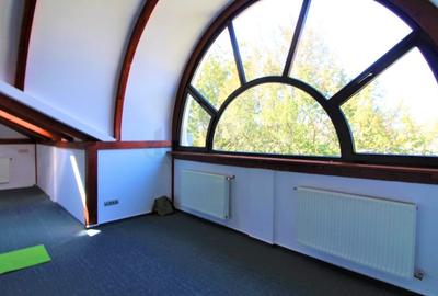 Casă individuală cu 14 camere cu Canalizare în Casin - 8