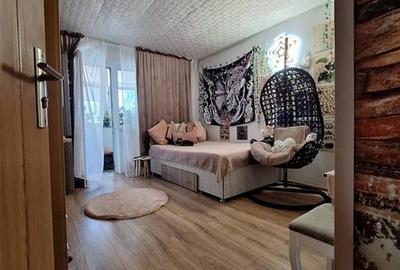 DE VANZARE IN EXCLUSIVITATE   apartament cu 3 camere, vedere superb? ?i lini?te - 9