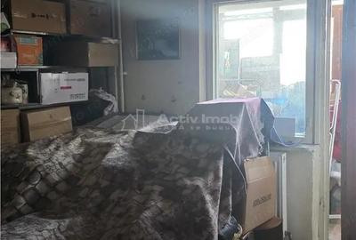 Apartament cu 4 camere decomandat în Calea București - 2