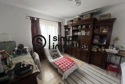 Casă cu 4 camere cu Teren 157 Mp în Central - 10