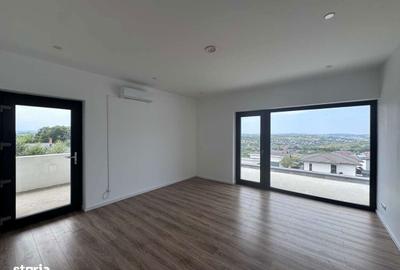 Casă cu 6 camere cu Teren 1000 Mp în Bârnova - 1