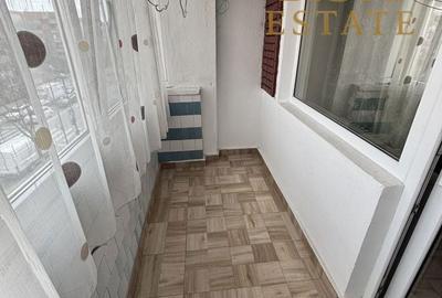 Apartament cu 2 camere decomandat în Poenari - 14