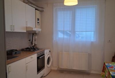 Proprietar, inchiriez garsoniera, bloc nou,Otopeni - 9