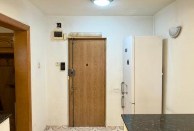 Apartament cu 5 camere decomandat, mobilat în Păcii - 5