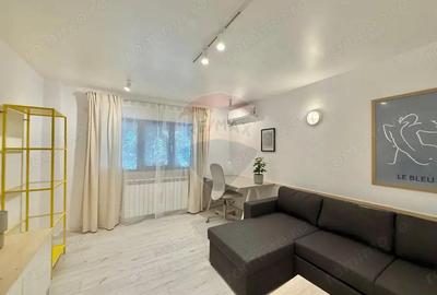 Apartament 2 camere complet renovat, Bdul 1 Mai, Zona Stadionul Portul