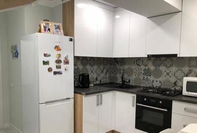 Garsonieră în P-ța Romană