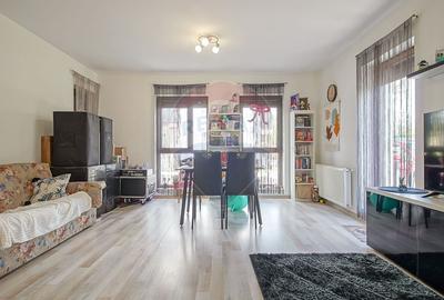 Apartament cu 3 camere decomandat, mobilat în Tractorul - 14