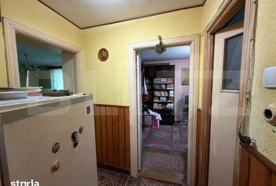 Apartament cu 3 camere semidecomandat în Calea București - 3