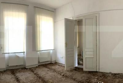 Apartament cu 3 camere semidecomandat în Central - 4