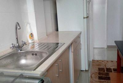 Apartament cu 3 camere semidecomandat în Central - 6
