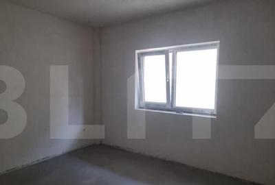 Apartament de vanzare, cu 2 camere, bloc nou, parcare si bal - 1
