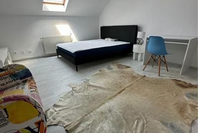 Garsonieră decomandată în Central