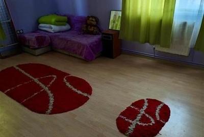 Casa potential: locuire multifamiliala,activitati comerciale,birouri,677 mp tere - 24