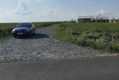 Teren de 355 mp, în Poiana - 6