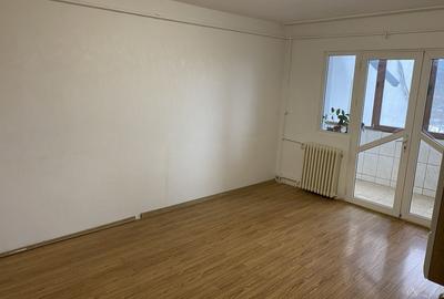 Apartament 4 camere DECOMANDAT, zona Cug, etajul 3 ! - 4