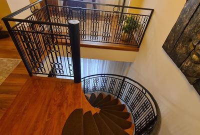 Duplex de lux în centrul stațiunii Mamaia – Eleganță la malul mării 300.000 € - 18