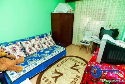 Apartament cu 3 camere decomandat în E3 - 5