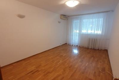Proprietar vând apartament, 3 camere decomandate, 6/10, Bucur Obor - 14
