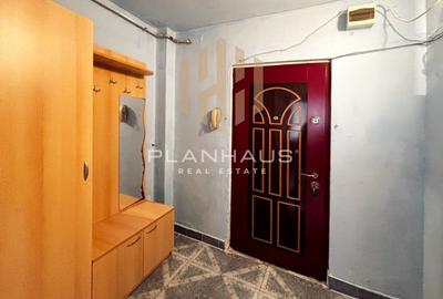 Garsoniera - etaj 2, in apropiere de liceul C. D. Nenitescu - 4