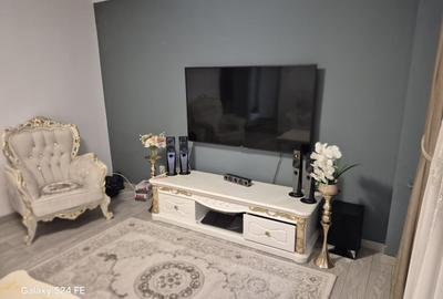 Apartament cu 3 camere decomandat în Teiul Doamnei - 6