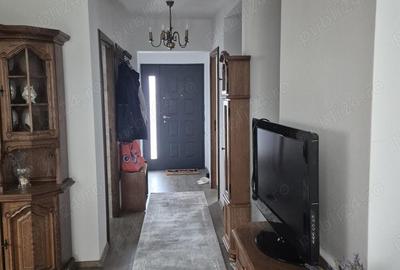 Inchiriere Casa tip Duplex - Pret redus - 1