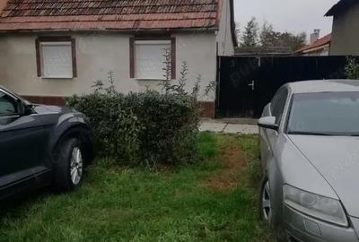 Casă cu 3 camere în Șicula - 2