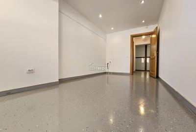 Ideal ca spatiu de birouri - apartament cu 4 camere - 4