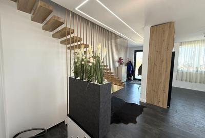 Casă individuală cu 7 camere cu Teren 565 Mp în Cetate - 3