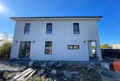 Casă cu 5 camere cu Teren 440 Mp în Ghiroda - 12