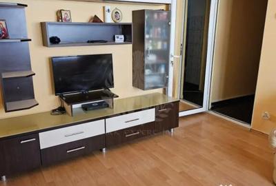 Apartament cu 2 camere semidecomandat în Central - 2