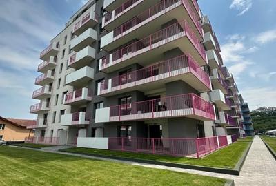 Apartament 3 camere, terasa 20 mp, 2 bai, zona Vivo - 1