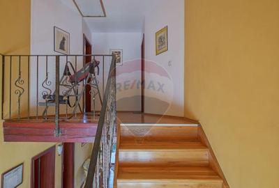 Casa / Vila de vanzare in Ra?nov, afacere-Pensiune ... - 2
