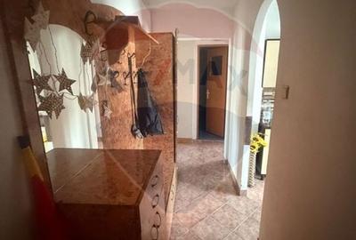 Apartament cu 2 camere decomandat în Hotvon - 10