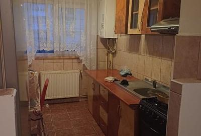 Vând apartament cu 3 camere str. Mihai Viteazu nr.67 Vând apartament cu 3 camere str. Mihai Viteazu nr.67 - 3