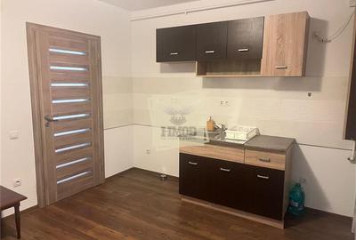 Apartament cu 3 camere decomandat, mobilat în Calea Dumbrăvii - 3