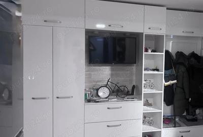 Apartament cu 3 camere decomandat în Central - 8